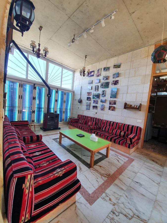 Damask Rose, Lebanese Guest House Джуния Экстерьер фото